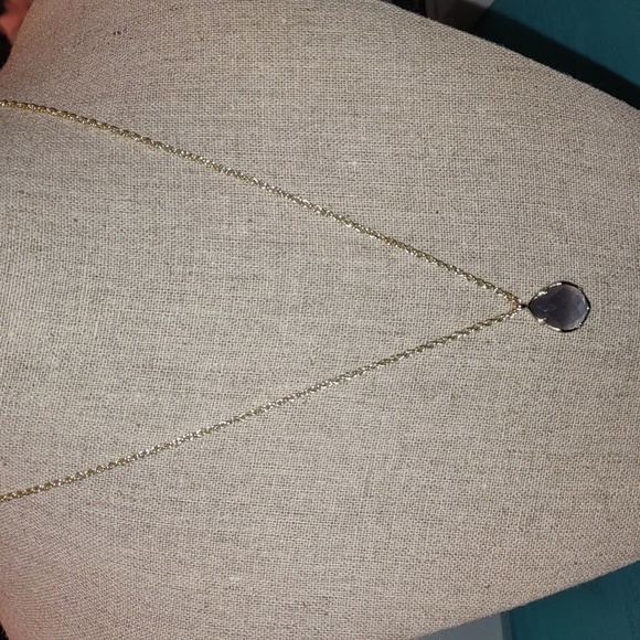 Kendra Scott Kiri Necklace Slate Gold 14K Plated - Picture 4 of 8